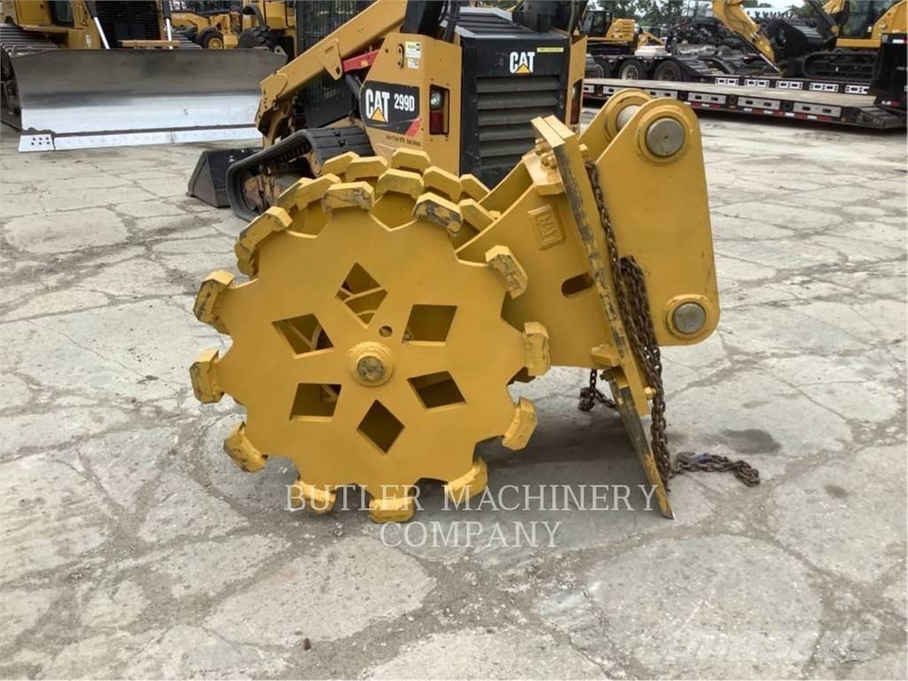 CAT 36 COMPACTOR WHEEL Construção - Outros
