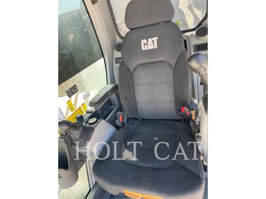 CAT 374 Escavadeiras de esteiras