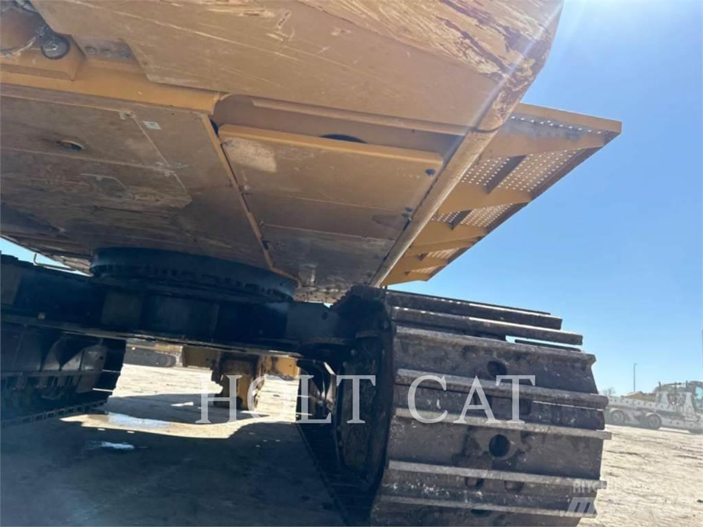 CAT 374 Escavadeiras de esteiras