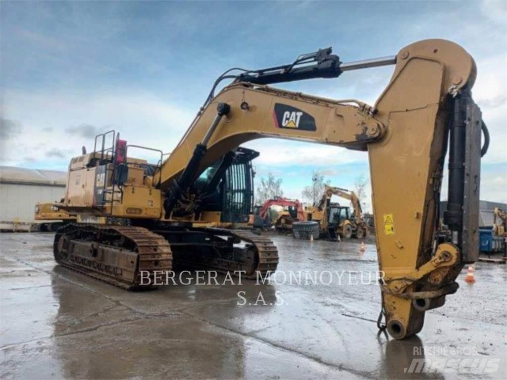 CAT 374F Escavadeiras de esteiras