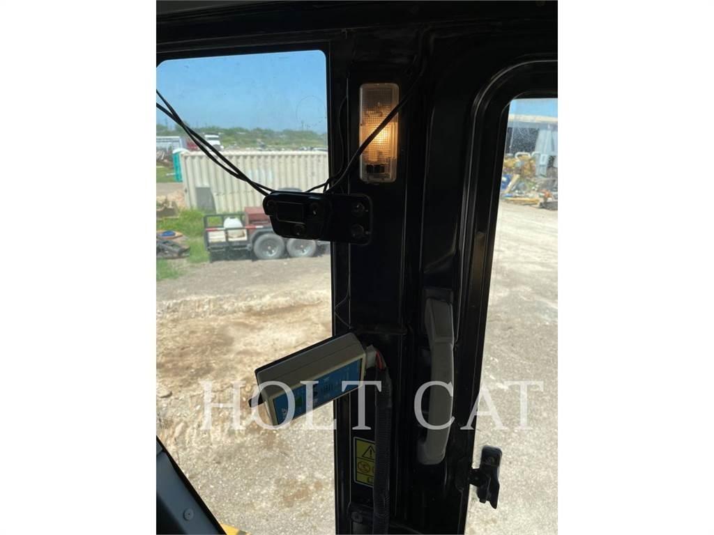 CAT 374FL Escavadeiras de esteiras