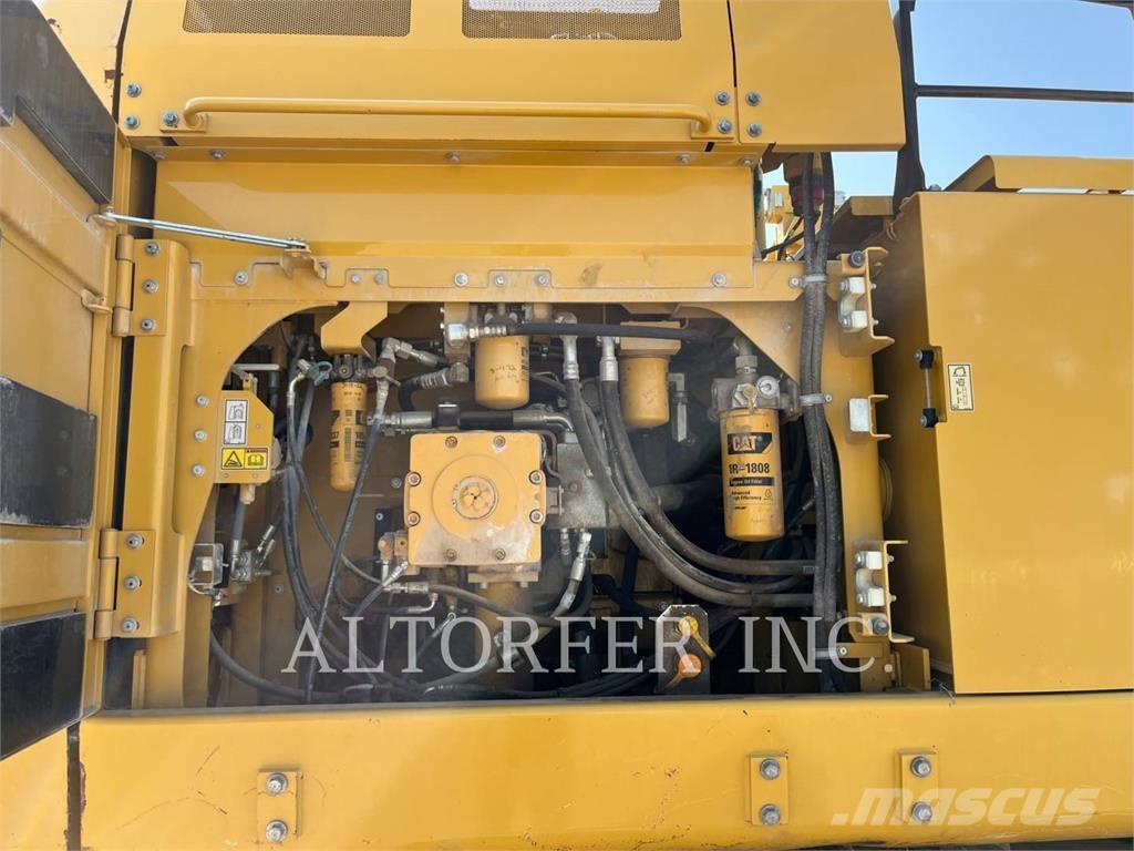 CAT 374FL Escavadeiras de esteiras