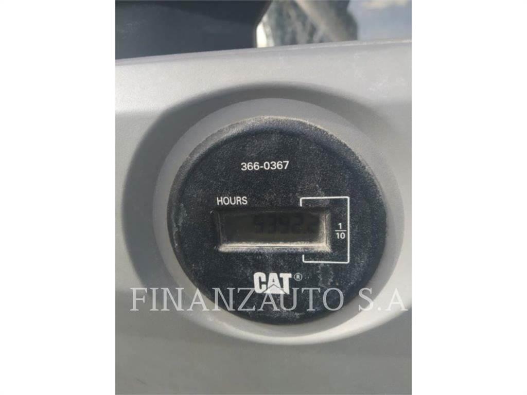 CAT 390F Escavadeiras de esteiras