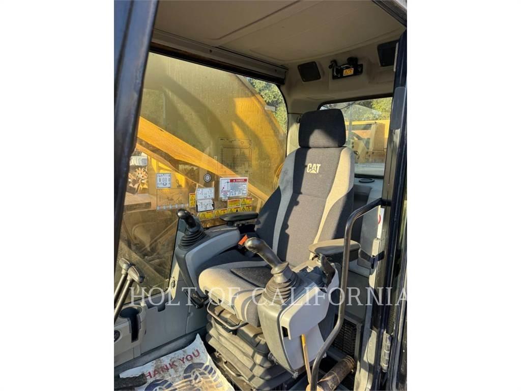 CAT 390FL Escavadeiras de esteiras