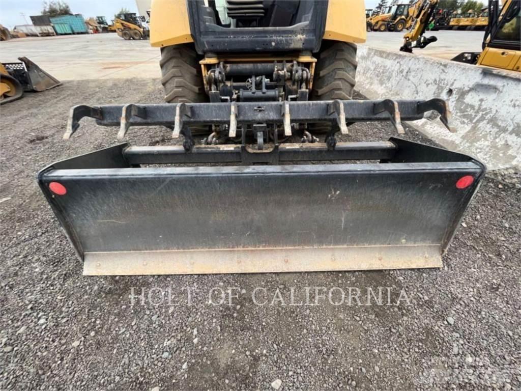 CAT 415F2IL Carregadeiras de rodas