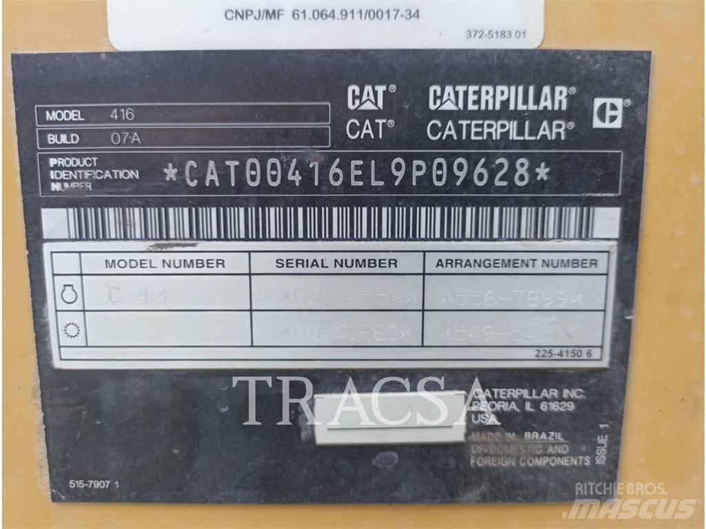 CAT 416 Retroescavadeiras