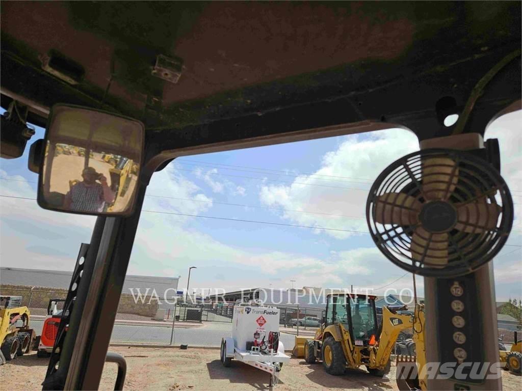 CAT 416F2 4WDE Retroescavadeiras
