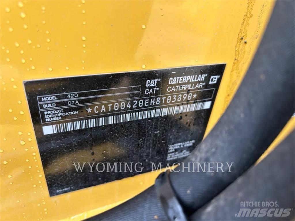 CAT 420 Retroescavadeiras