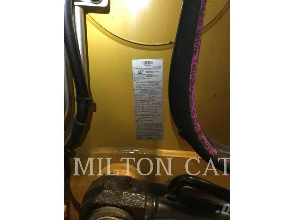 CAT 420 Retroescavadeiras