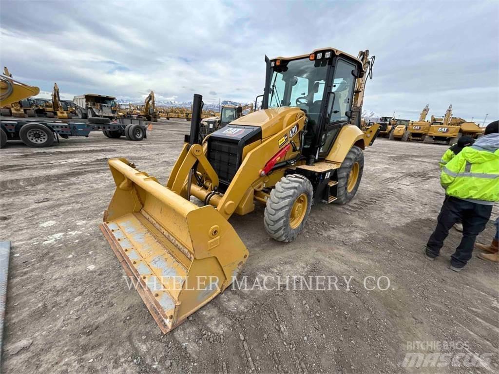 CAT 420 Retroescavadeiras