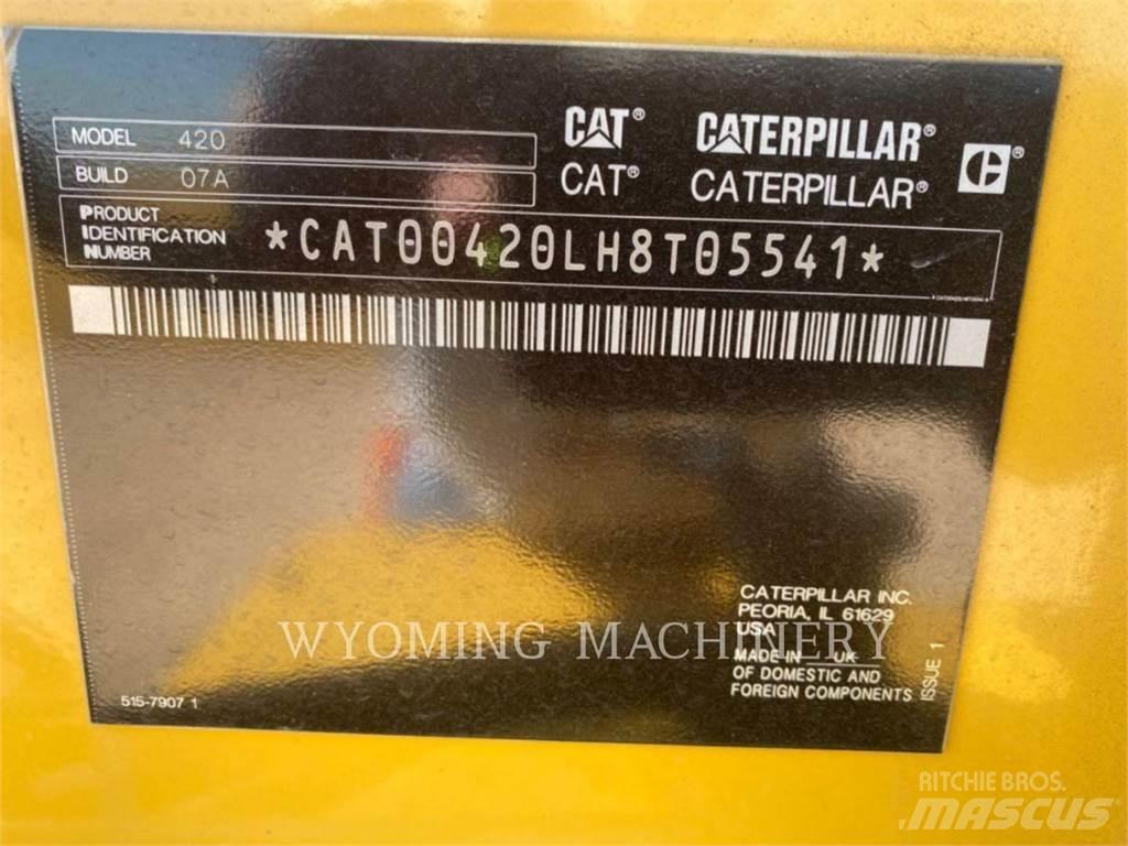 CAT 420 Retroescavadeiras
