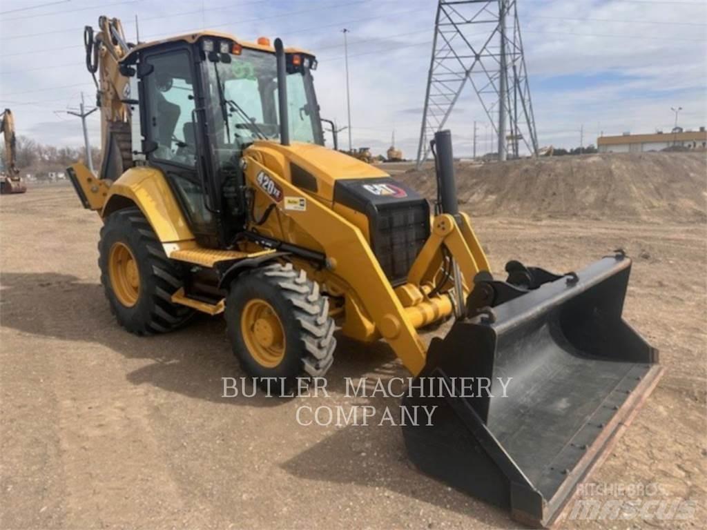 CAT 420 Retroescavadeiras