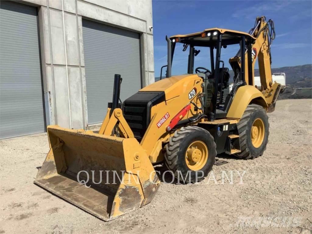 CAT 420 Retroescavadeiras