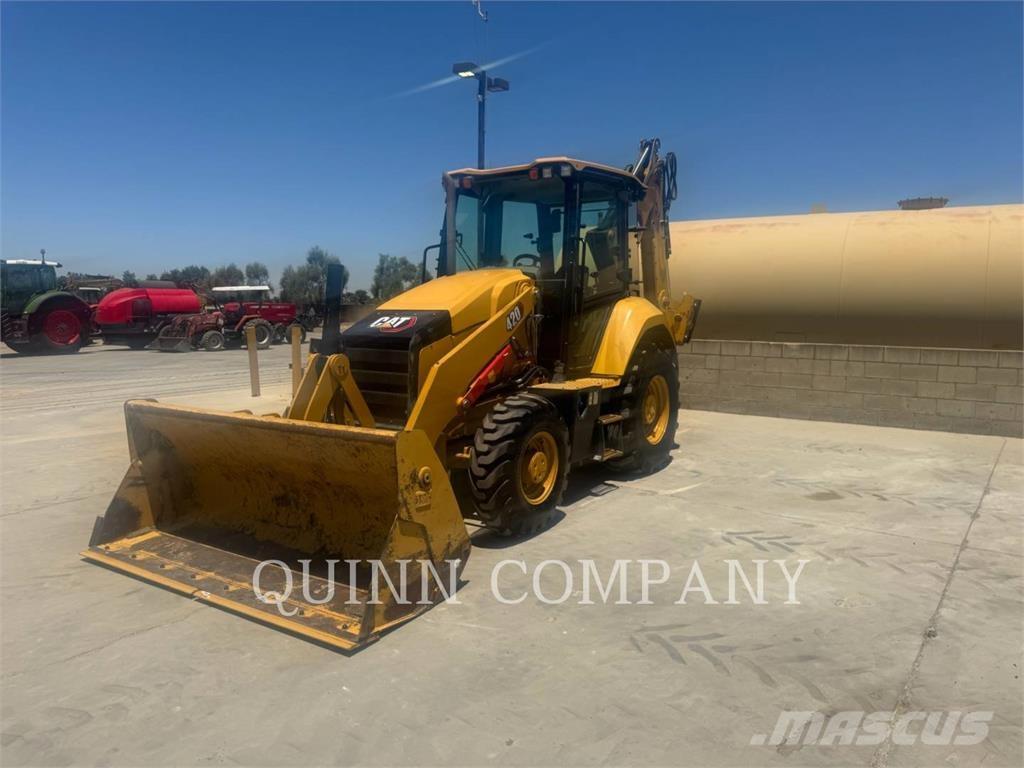 CAT 420 Retroescavadeiras