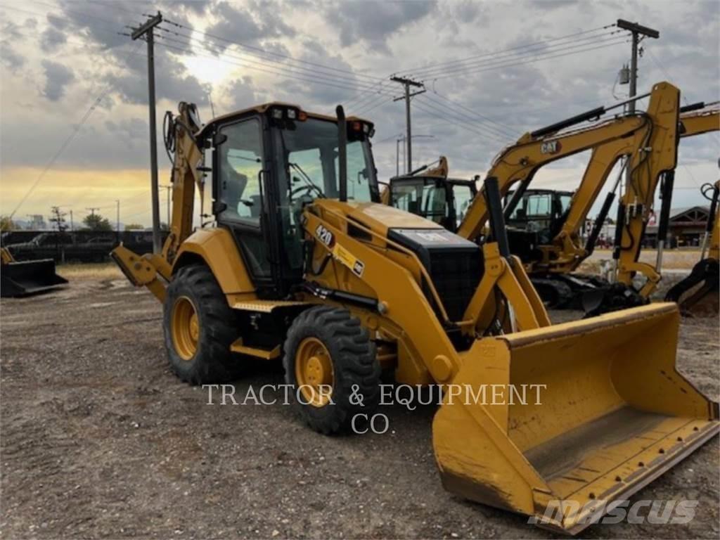 CAT 420-07 Retroescavadeiras