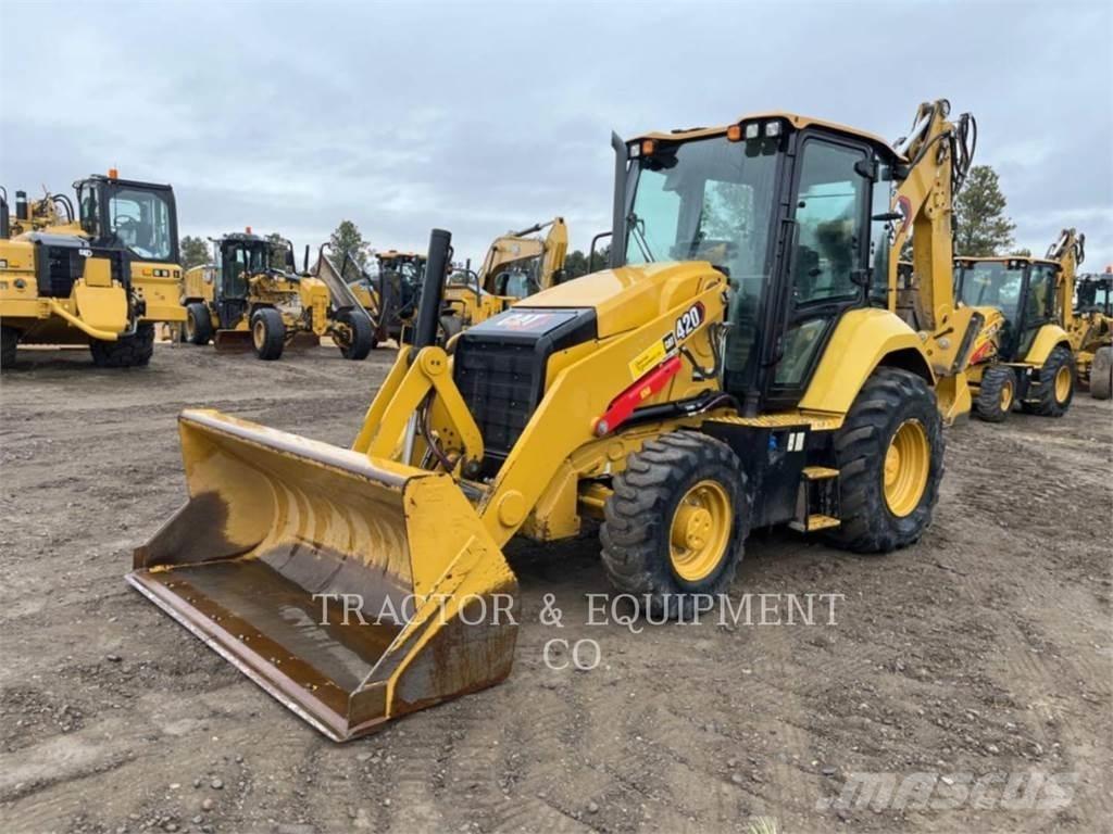 CAT 420-07 Retroescavadeiras
