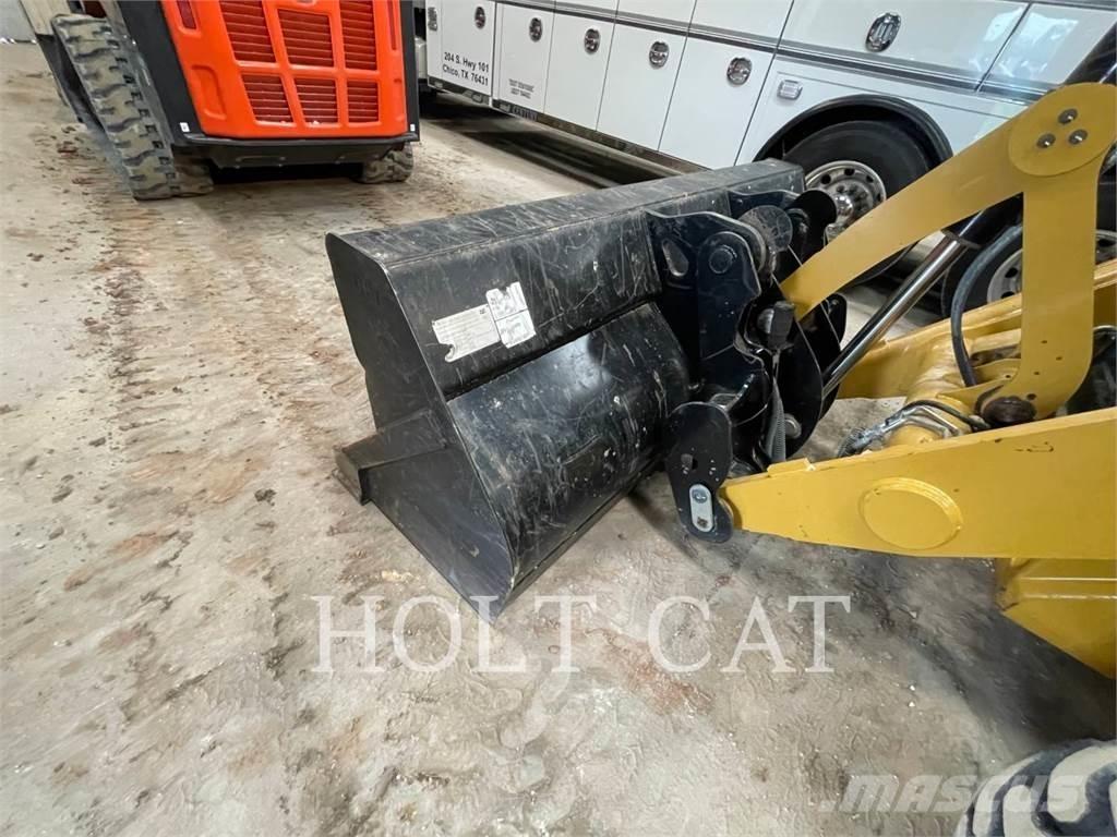 CAT 420-07XE Retroescavadeiras