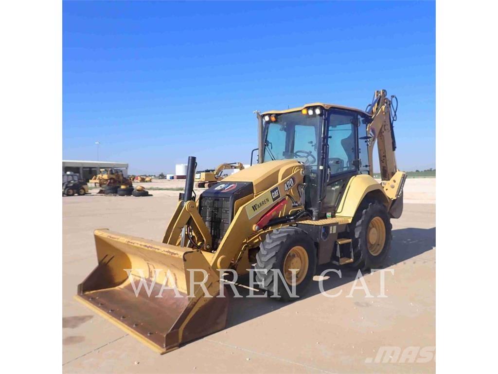 CAT 420 AE4 Retroescavadeiras