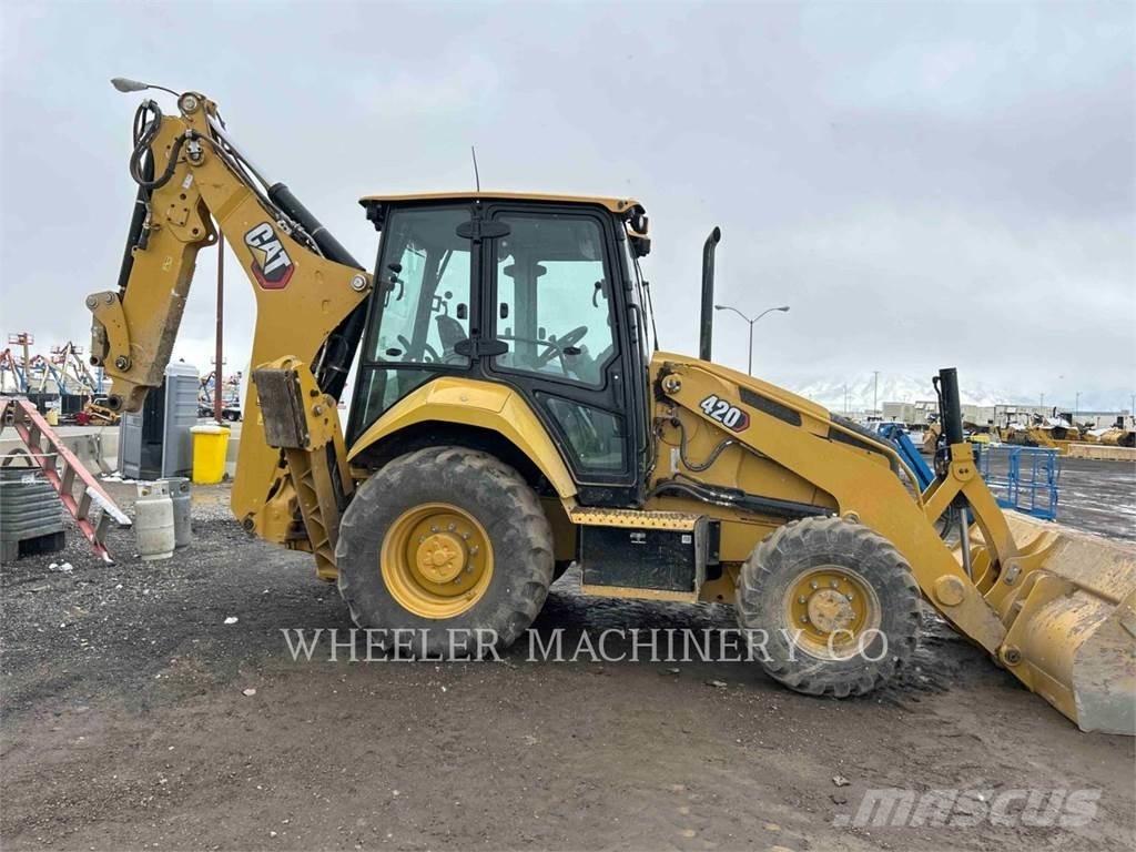 CAT 420 CF Retroescavadeiras
