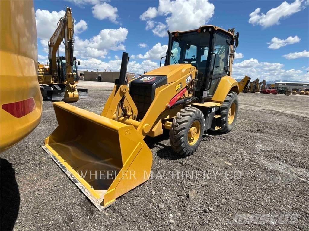CAT 420 CF Retroescavadeiras