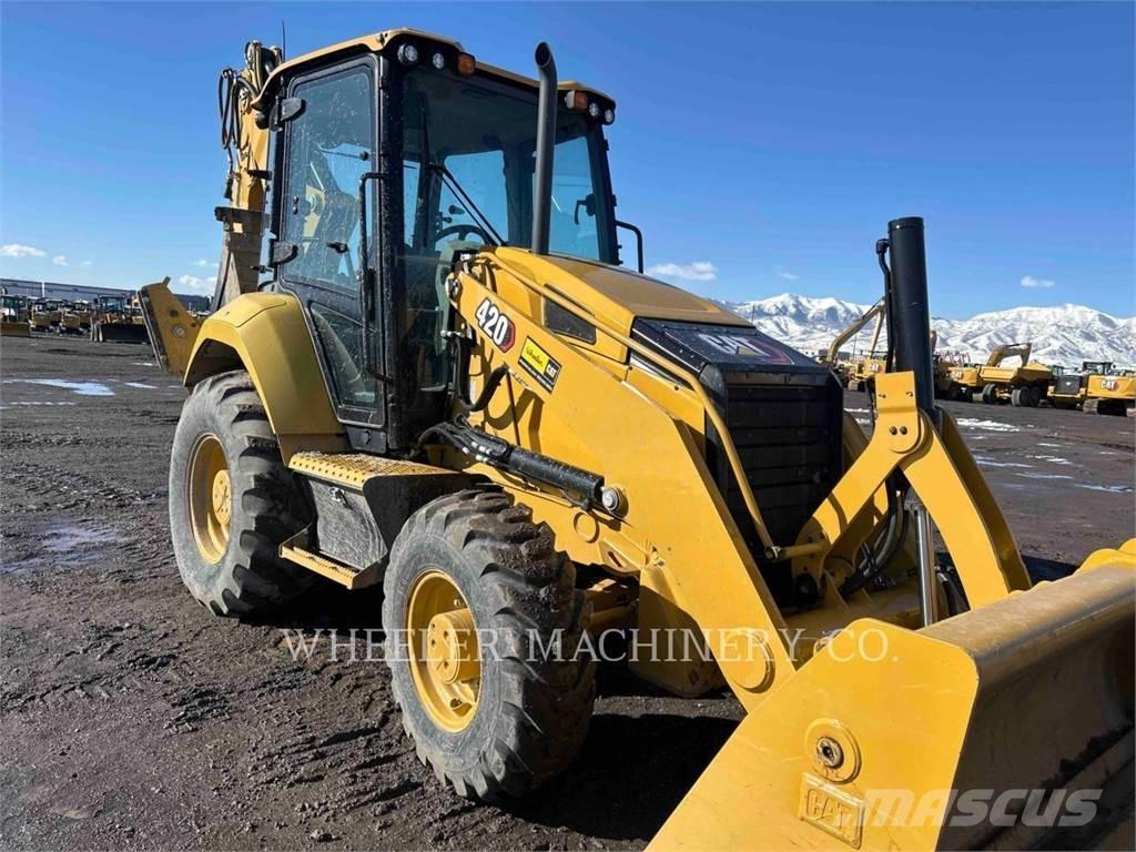 CAT 420 CF MP Retroescavadeiras