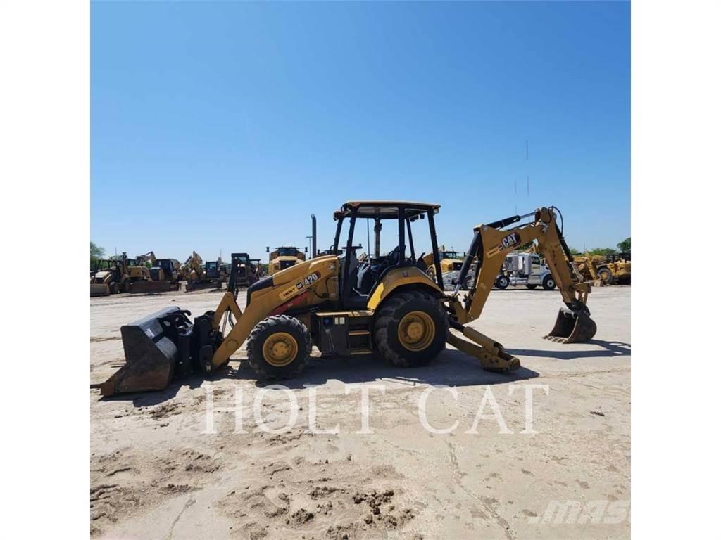 CAT 420 IT4S Retroescavadeiras