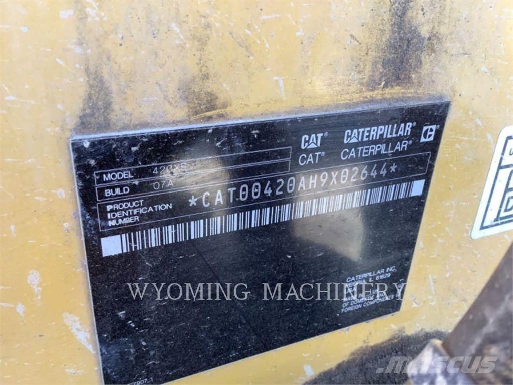 CAT 420 XE Retroescavadeiras