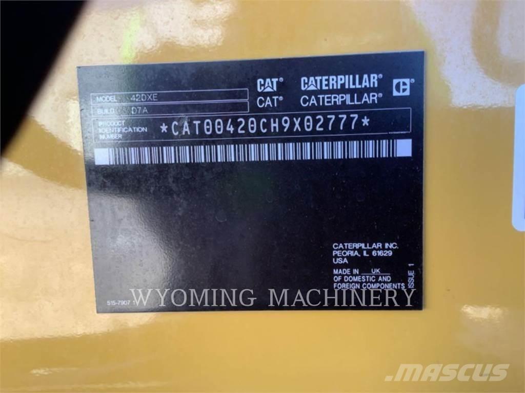 CAT 420 XE Retroescavadeiras