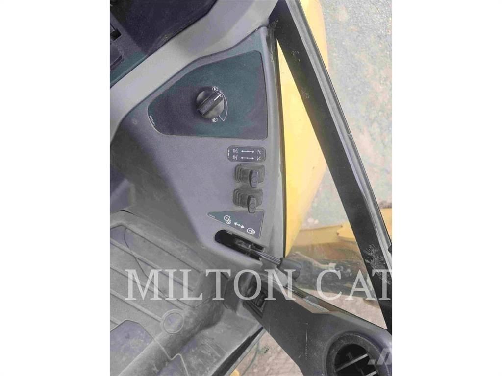 CAT 420 XE Retroescavadeiras