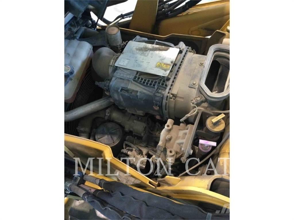 CAT 420F IT Retroescavadeiras
