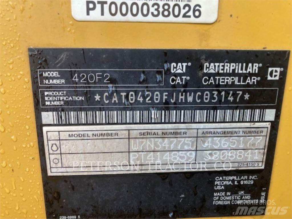 CAT 420F2 Retroescavadeiras