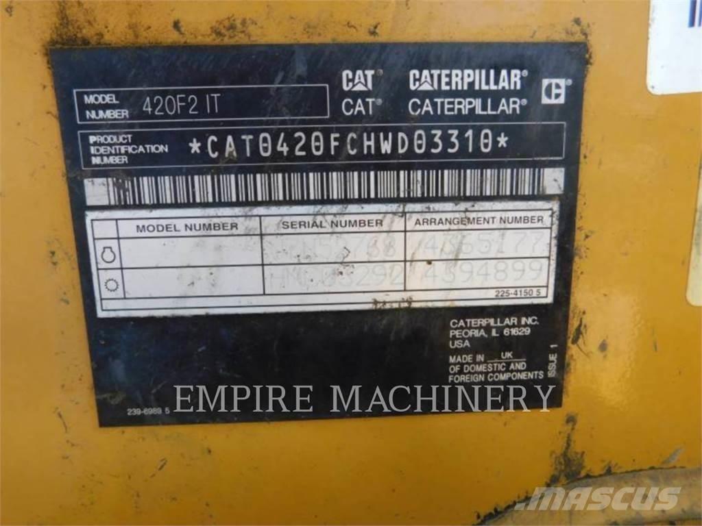 CAT 420F24EOIP Retroescavadeiras