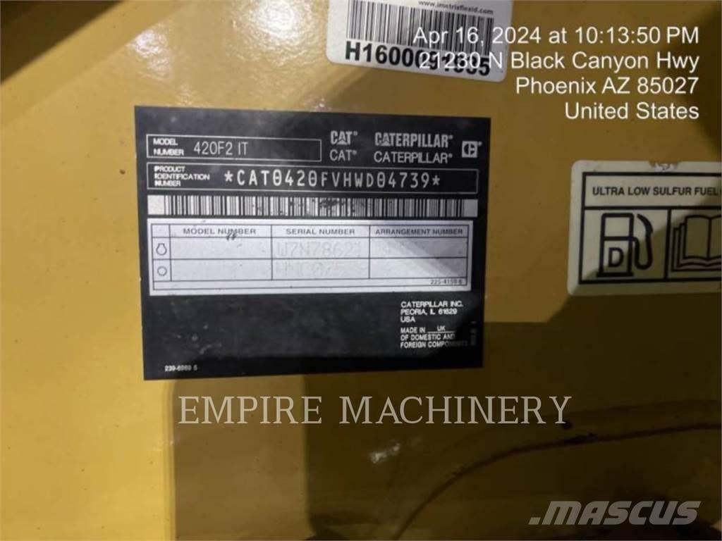 CAT 420F24EOIP Retroescavadeiras