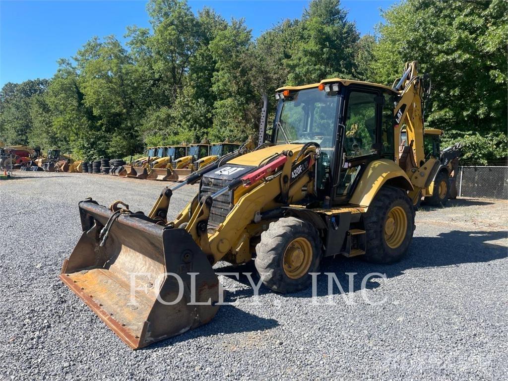 CAT 420F2IT Retroescavadeiras