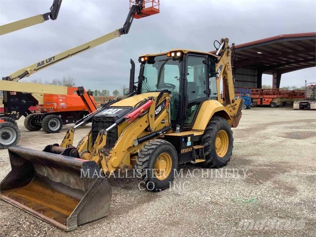CAT 420F2IT Retroescavadeiras