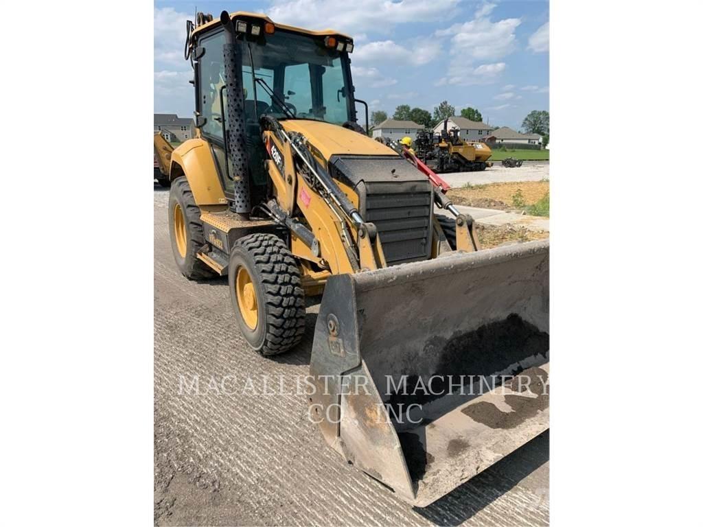 CAT 420F2IT Retroescavadeiras