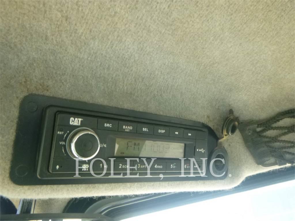 CAT 420F2IT Retroescavadeiras