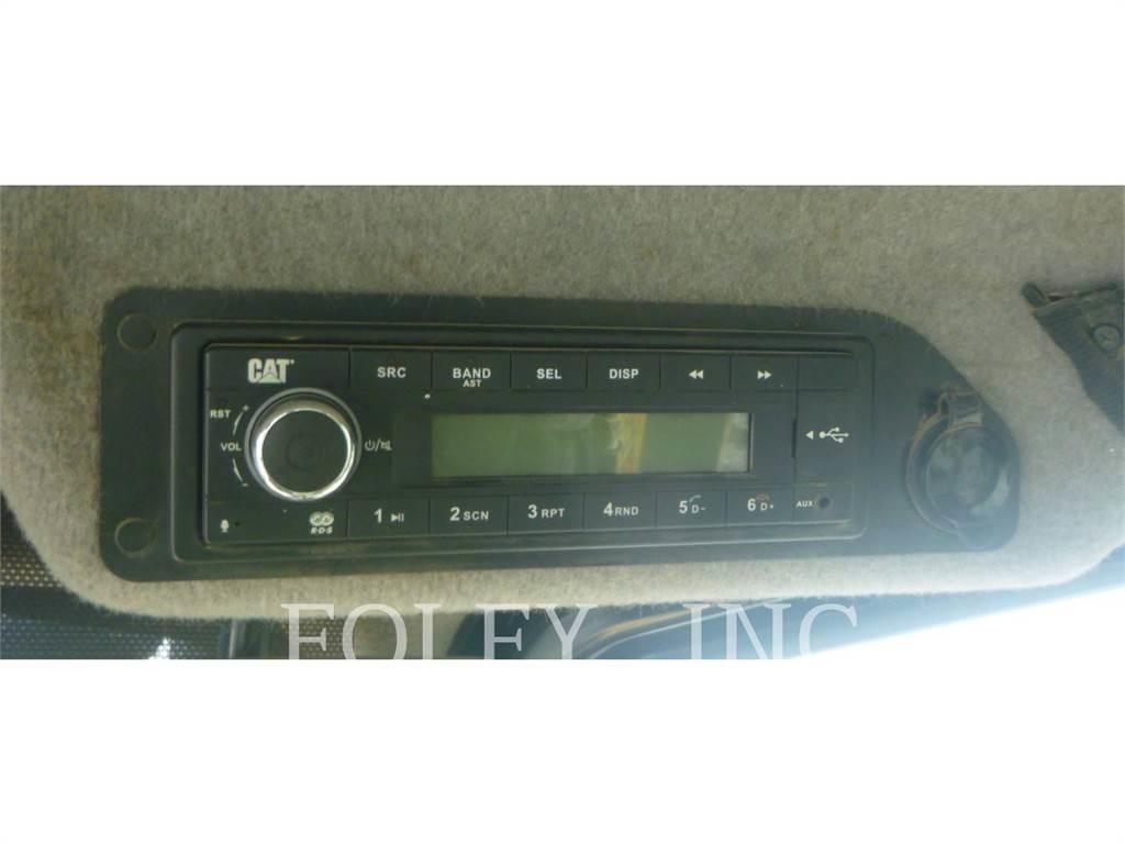 CAT 420F2IT Retroescavadeiras