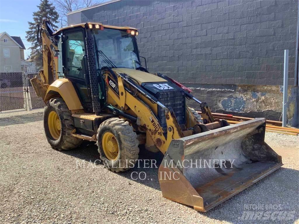 CAT 420F2IT Retroescavadeiras