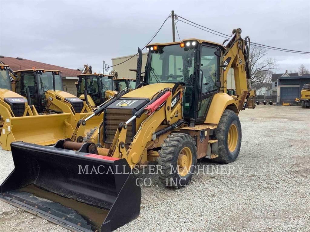 CAT 420F2IT Retroescavadeiras