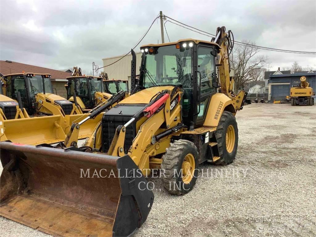 CAT 420F2IT Retroescavadeiras