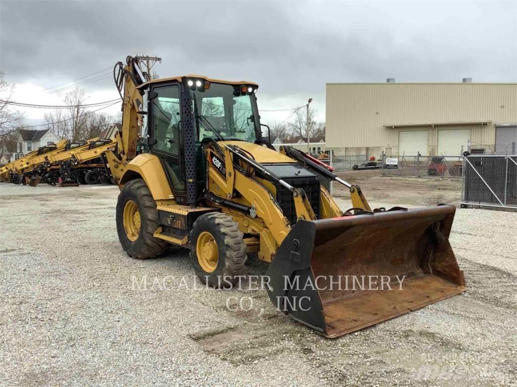 CAT 420F2IT Retroescavadeiras