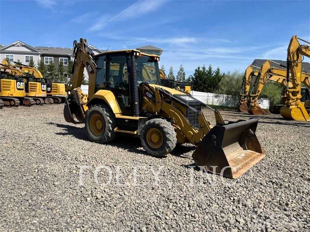 CAT 420F2IT Retroescavadeiras