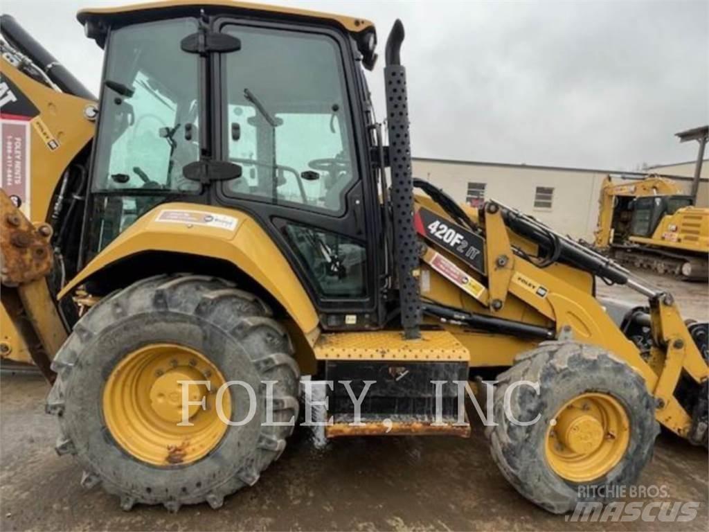 CAT 420F2IT Retroescavadeiras