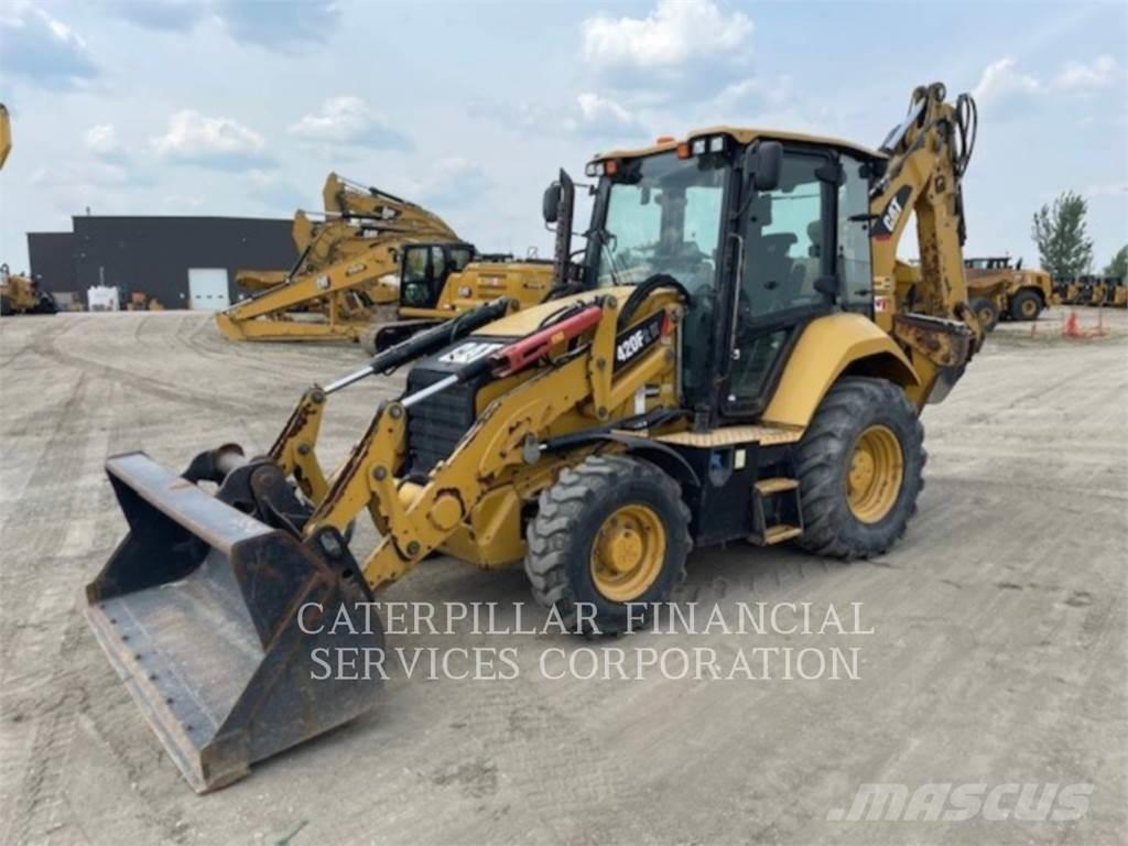 CAT 420F2IT Retroescavadeiras