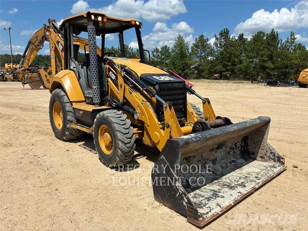 CAT 420F2IT Retroescavadeiras