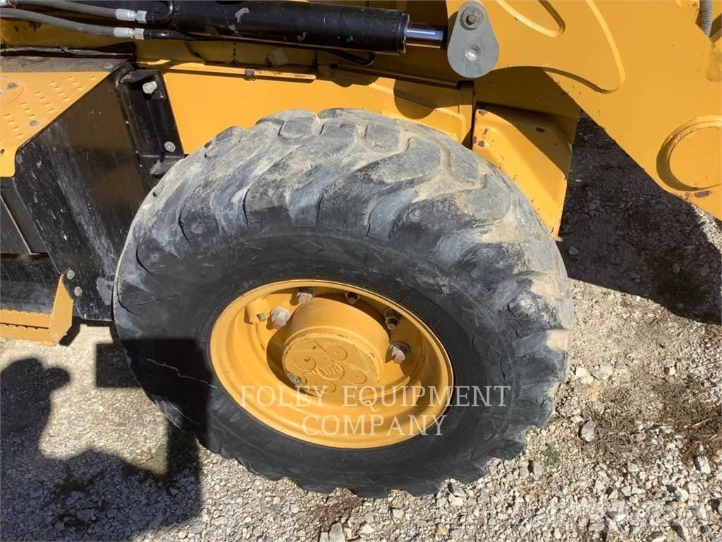 CAT 420F2IT Retroescavadeiras