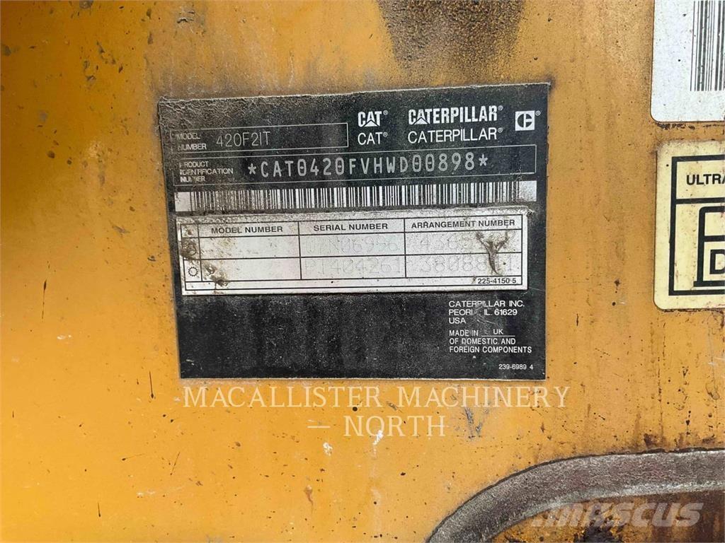 CAT 420F2IT APR Retroescavadeiras
