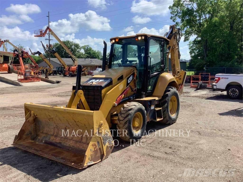 CAT 420F2ST Retroescavadeiras
