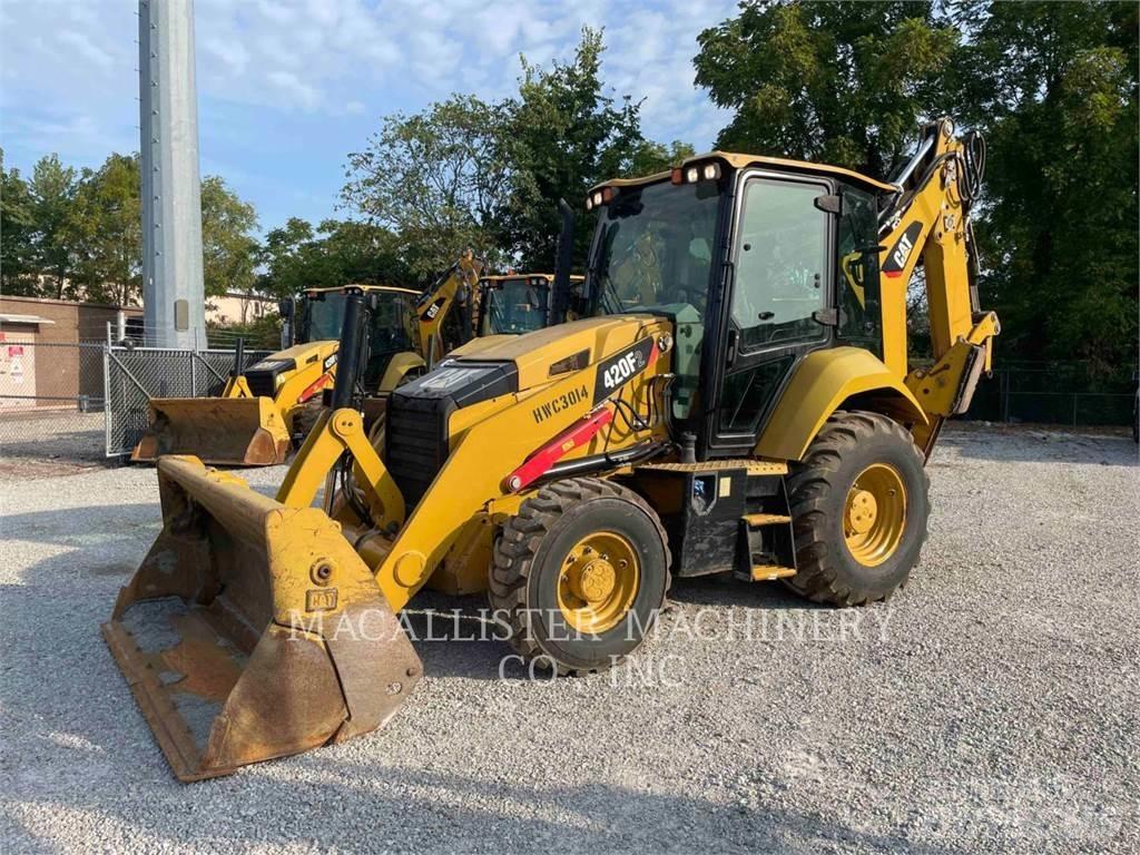 CAT 420F2ST Retroescavadeiras